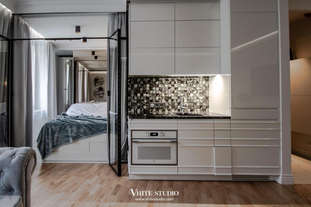 Gold By Praia Apartments - 600 M Do Plazy - Parking 소포트 외부 사진